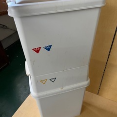 美品 2段 ダストボックスの画像