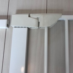 【美品】ベビーゲート説明書あり！バリアフリーの画像