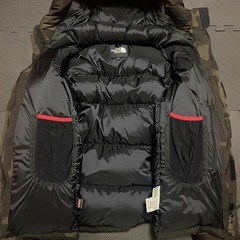【Y00070】THE NORTH FACE（ザノースフェイス）バルトロライトジャケット　L　ノベルティ　ウッドランドカモの画像