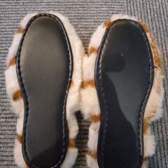 もこもこあたたかスリッパの画像