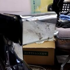 理容椅子 タカラベルモント プロスタッフ879（BB-879M3）電動バーバーチェア 取説付の画像