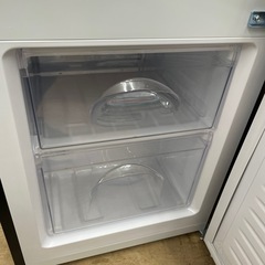 ☆ドリーム荒牧店☆ジモティー割引有【クリーニング済み】ニトリ/２ドア冷蔵庫/NTR-106BK/106L/2024年製の画像