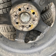 スノータイヤ
の画像