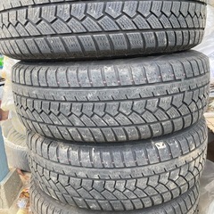 スノータイヤ
の画像