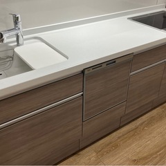 🌟要ご相談⭐️26万円システムキッチン⭐️展示品⭐️食洗機⭕️IH⭕️吊り戸棚⭕️の画像