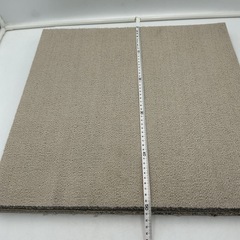 終了タイルカーペット 50×50cm  6枚 裏面ゴム アイボリー系の画像