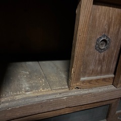 大正時代ぐらいのタンスの画像