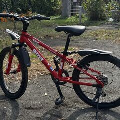 2017年モデル　GIOS　GENOVA　20インチ　レッド　ほぼ未使用です。の画像