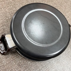 【未使用】チェック柄 レトロ 両手鍋 25cmの画像