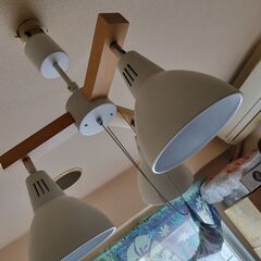 ニトリ　天井照明　吊り下げランプ　60ｗ球　　美品の画像