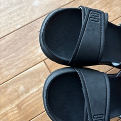 newbalanceサンダルの画像