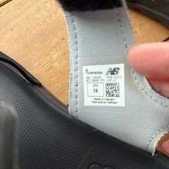 newbalanceサンダルの画像