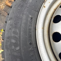 スタッドレスタイヤの画像