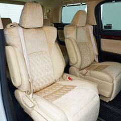 ✨自社ローン✨上質な車内と惚れ惚れするデザイン👍大人気ファミリーカー🤩の画像