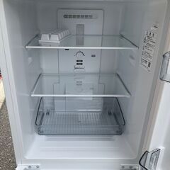 【RKGRE-596】特価！シャープ/152L 2ドア冷凍冷蔵庫/どっちもドア/SJ-D15P/中古品/2021年製/店頭引取推奨商品/弊社近隣配達も可/即決ありの画像