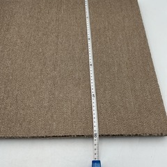 終了タイルカーペット 50×50cm  6枚 裏面ゴム  ベージュ系の画像