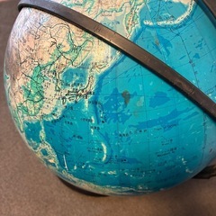 古い地球儀の画像
