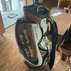 ゴルフ用🏌️‍♂️キャディバック💫コカ•コーラロゴ入り❗️おしゃれ🖤Coca-Cola9型白の部分剥がれあり💦茶色•黒•白の画像
