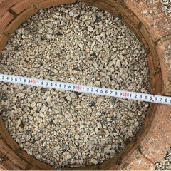 お話中　ガーデニング　赤レンガ　ブロック　花壇　サークル　円の画像