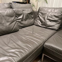  Bo Concept ダークグレー レザー L字型ソファ 　の画像