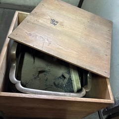 アンティーク　火鉢の画像