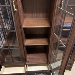 扉付き収納の画像