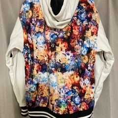 スノボ、スキーウェア上下セットの画像