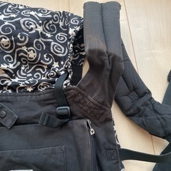 エルゴベビー　抱っこ紐の画像