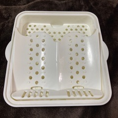 哺乳瓶レンジ消毒器　西松屋 の画像