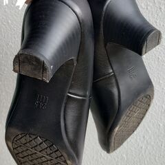 幅広4Eパンプス使用1回の画像