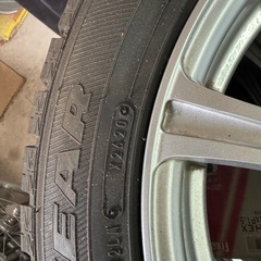 １７インチ
スタッドレスタイヤの画像