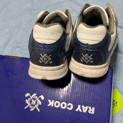 ソフトスパイク付きシューズ(スパイクレス) レイクックゴルフシューズ　27センチ　軽量片方254グラムの画像