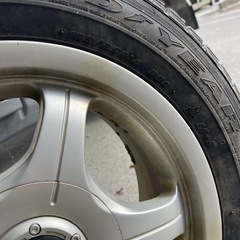 タイヤ4本セットの画像