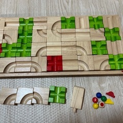 知育おもちゃセットの画像