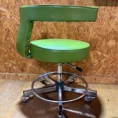 K1703 デンタルチェア 高さ調節可能 キャスター付きの画像