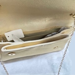 新品パーティーバッグ　クラッチバッグ　ショルダーバッグ　シャンパンゴールド結婚式の画像