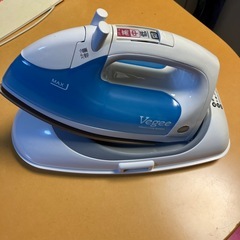 日立のコードレススチームアイロン「CSI-55」の画像