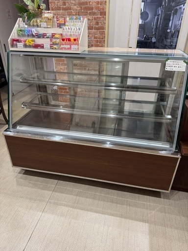 ショーケース　3段