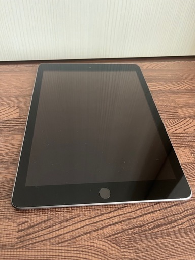 iPad 第6世代　128GB