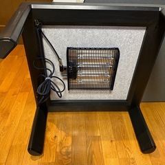 こたつ　正方形の画像