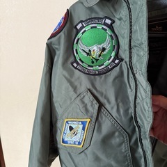 アルファインダストリーズフライトジャケットの画像