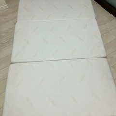 セミダブルマットレスの画像