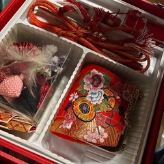 七五三の帯やバッグのセットの画像