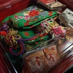 七五三の帯やバッグのセットの画像