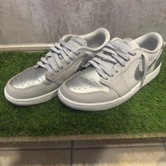 27.5cmNIKEナイキスニーカー エアジョーダン1LOWの画像