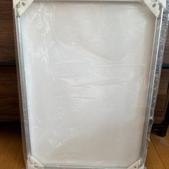ポスターパネル　アルミフレームの画像
