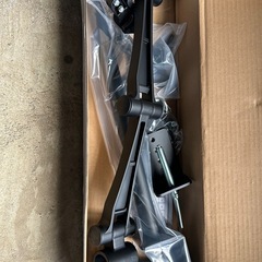 モニターアームススタンードの画像