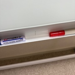 ガラス ホワイトボード PUTENAHOTOの画像