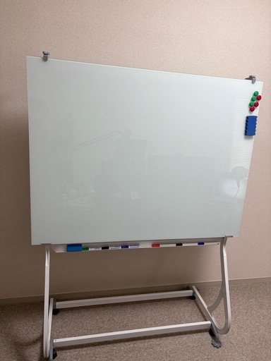 ガラス ホワイトボード PUTENAHOTO