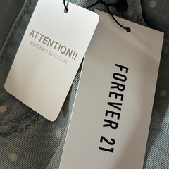 FOREVER21 ドット柄デニムワイドパンツの画像